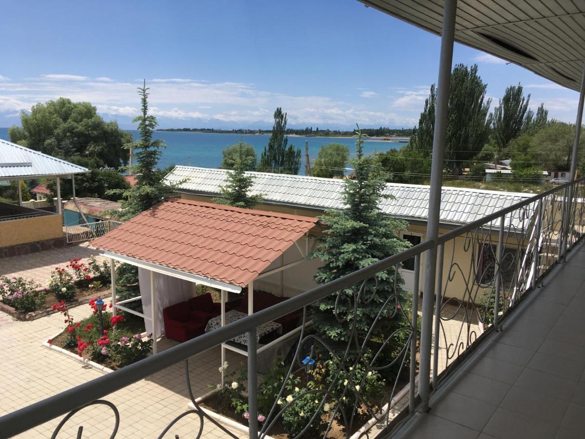 Эдем Hotel Cholpon-Ata Kültér fotó
