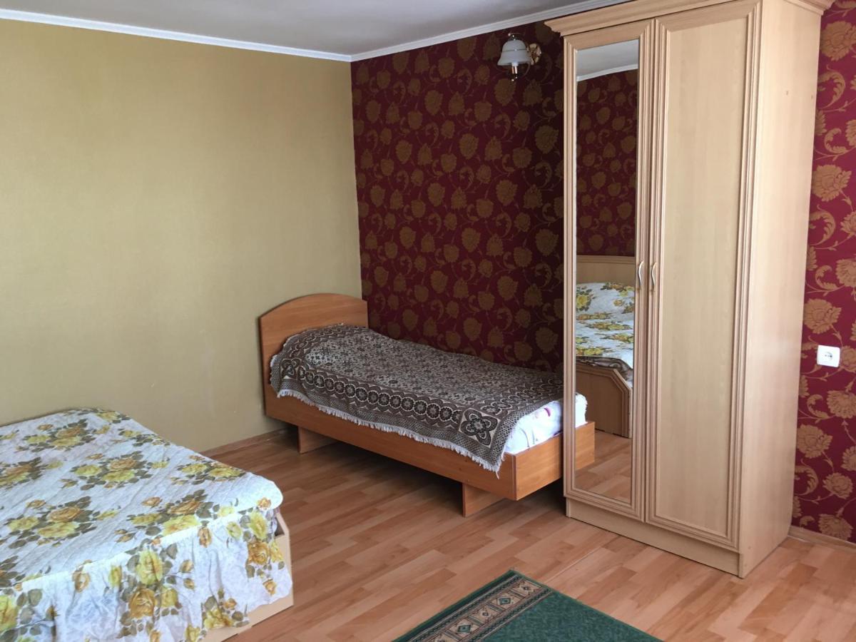 Эдем Hotel Cholpon-Ata Kültér fotó