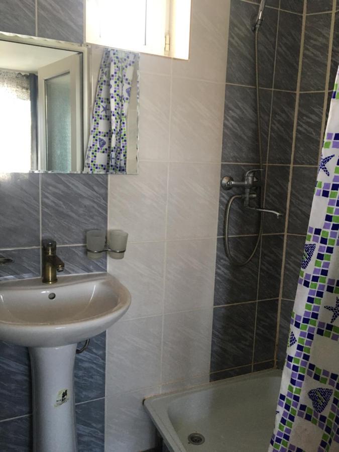 Эдем Hotel Cholpon-Ata Kültér fotó